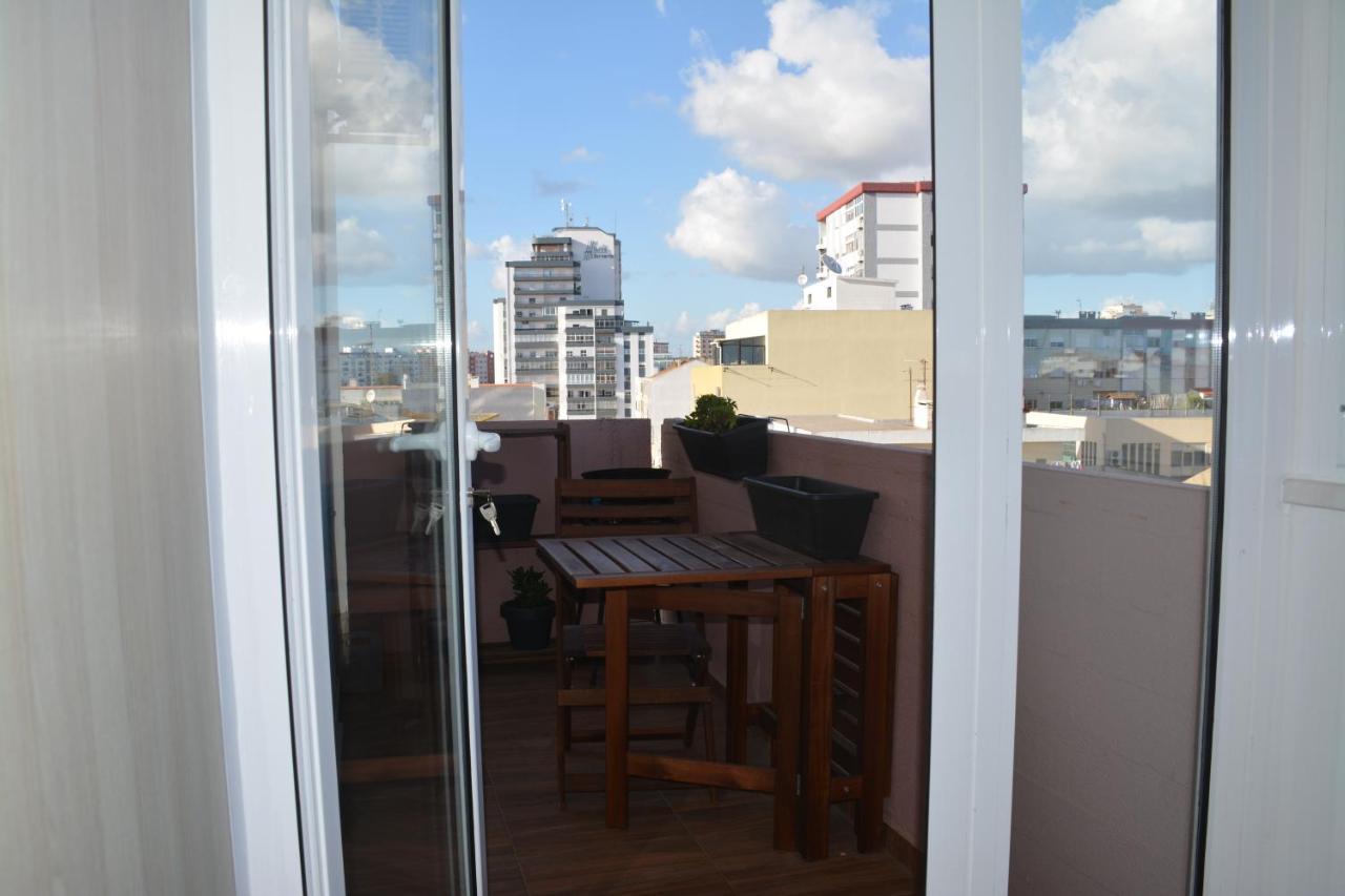 M&H Loft - Apartamento T2 Em Setúbal Exteriör bild