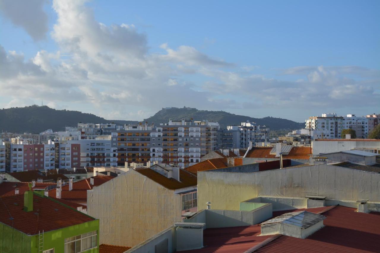 M&H Loft - Apartamento T2 Em Setúbal Exteriör bild