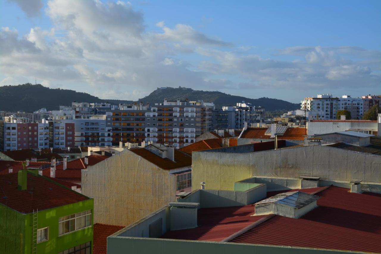 M&H Loft - Apartamento T2 Em Setúbal Exteriör bild