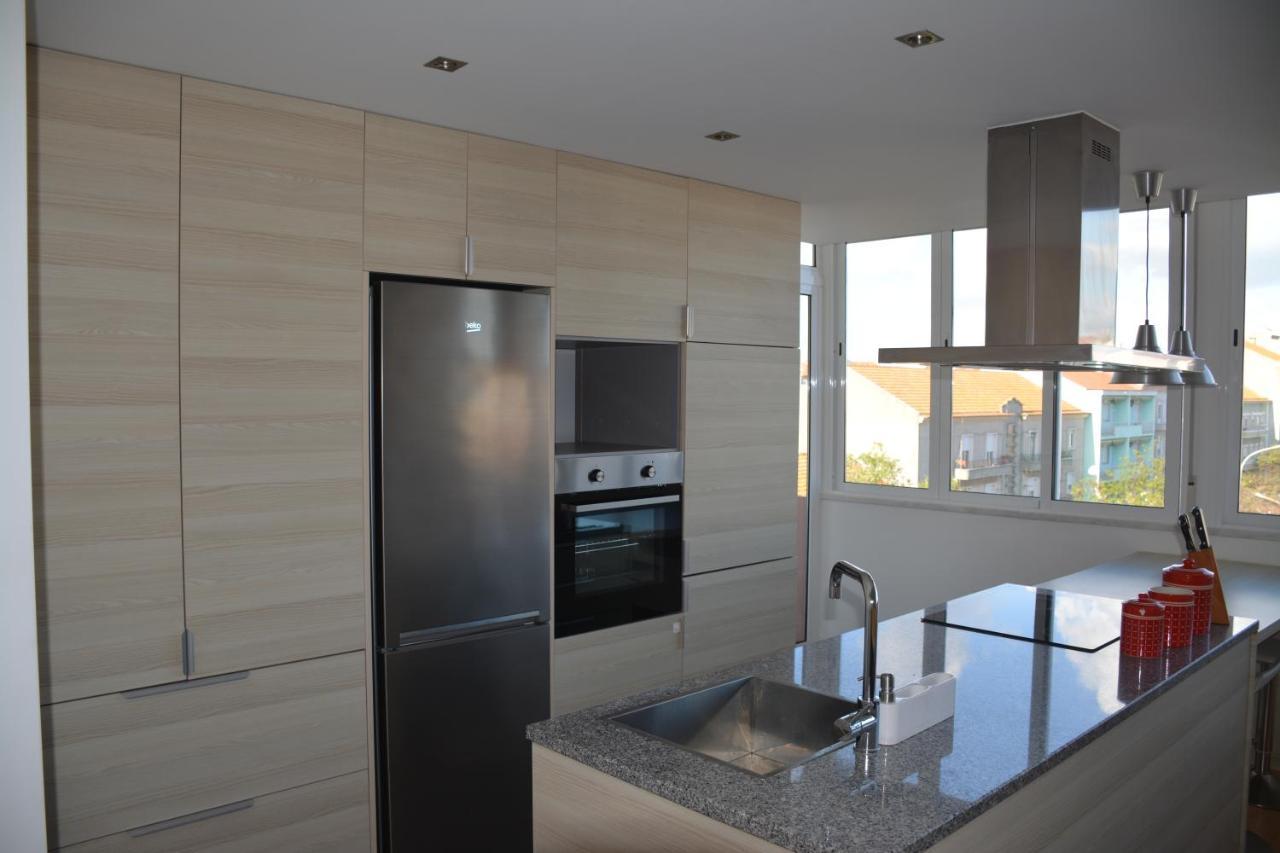 M&H Loft - Apartamento T2 Em Setúbal Exteriör bild